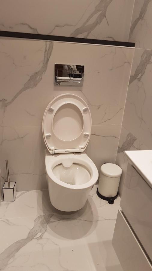 Exclusive Guest Room Bene Beraq ภายนอก รูปภาพ