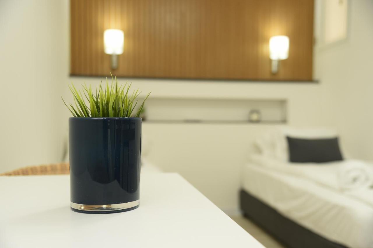 Exclusive Guest Room Bene Beraq ภายนอก รูปภาพ