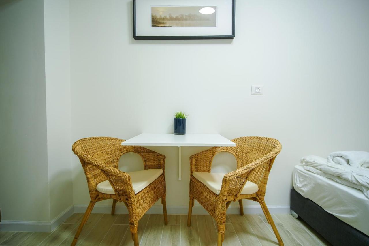 Exclusive Guest Room Bene Beraq ภายนอก รูปภาพ