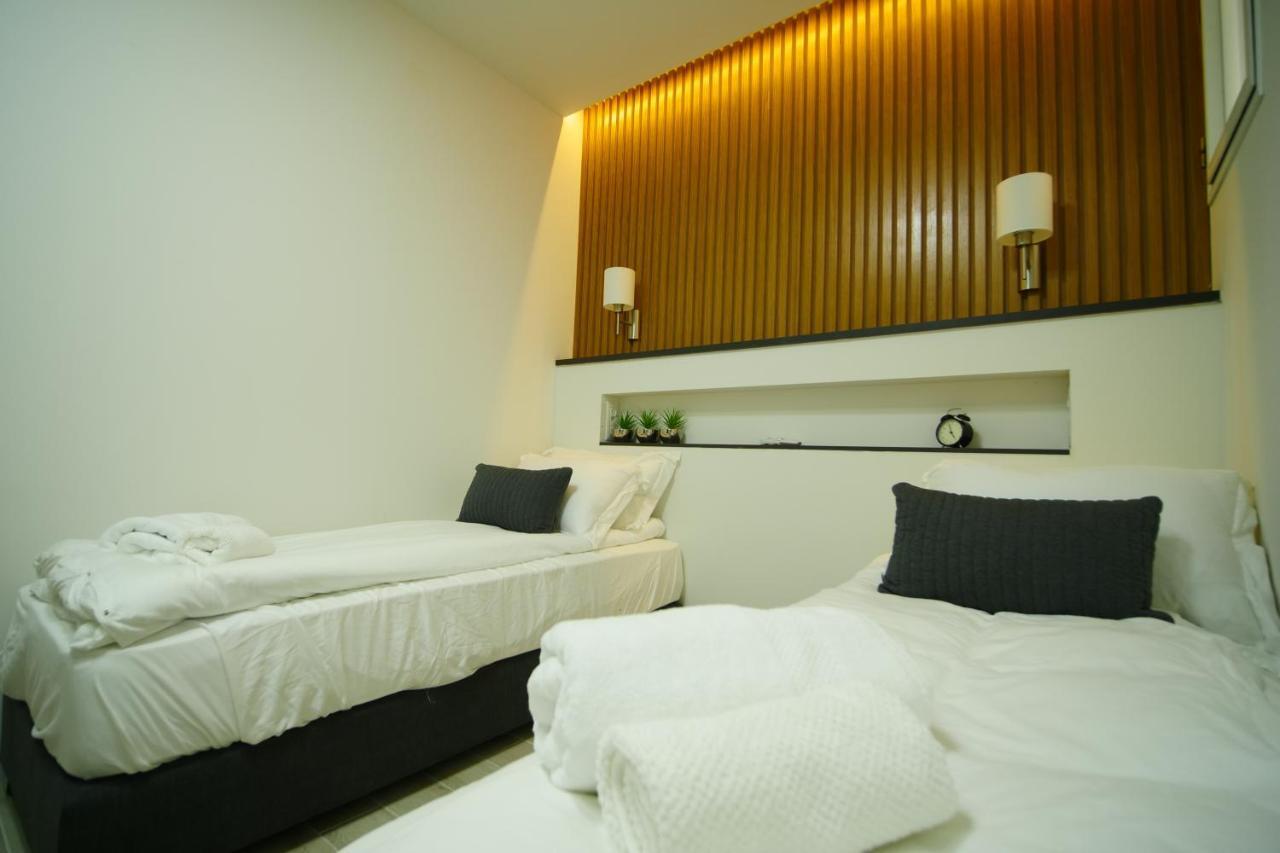 Exclusive Guest Room Bene Beraq ภายนอก รูปภาพ